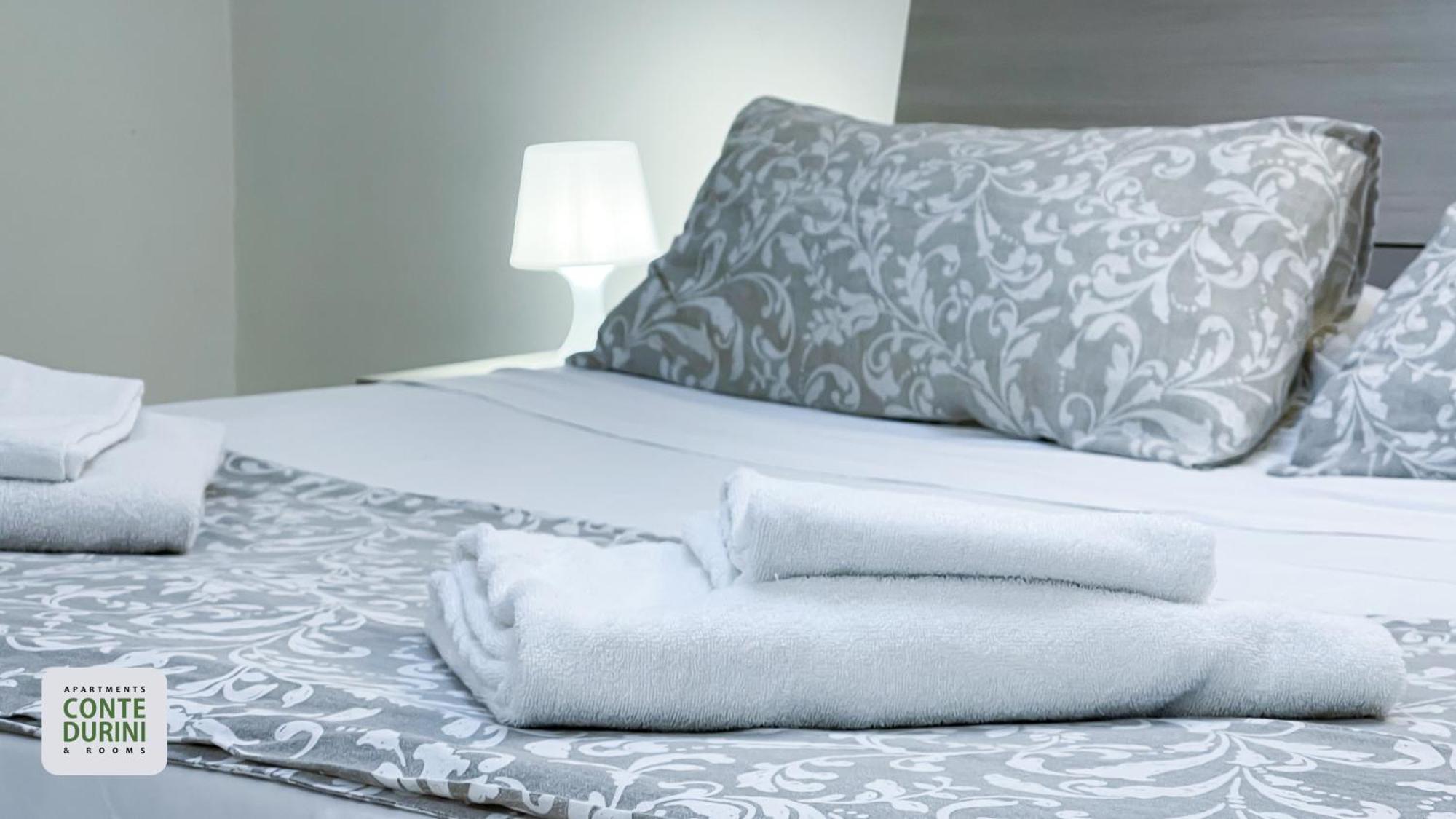 Conte Durini Apartments & Rooms Arcore Luaran gambar