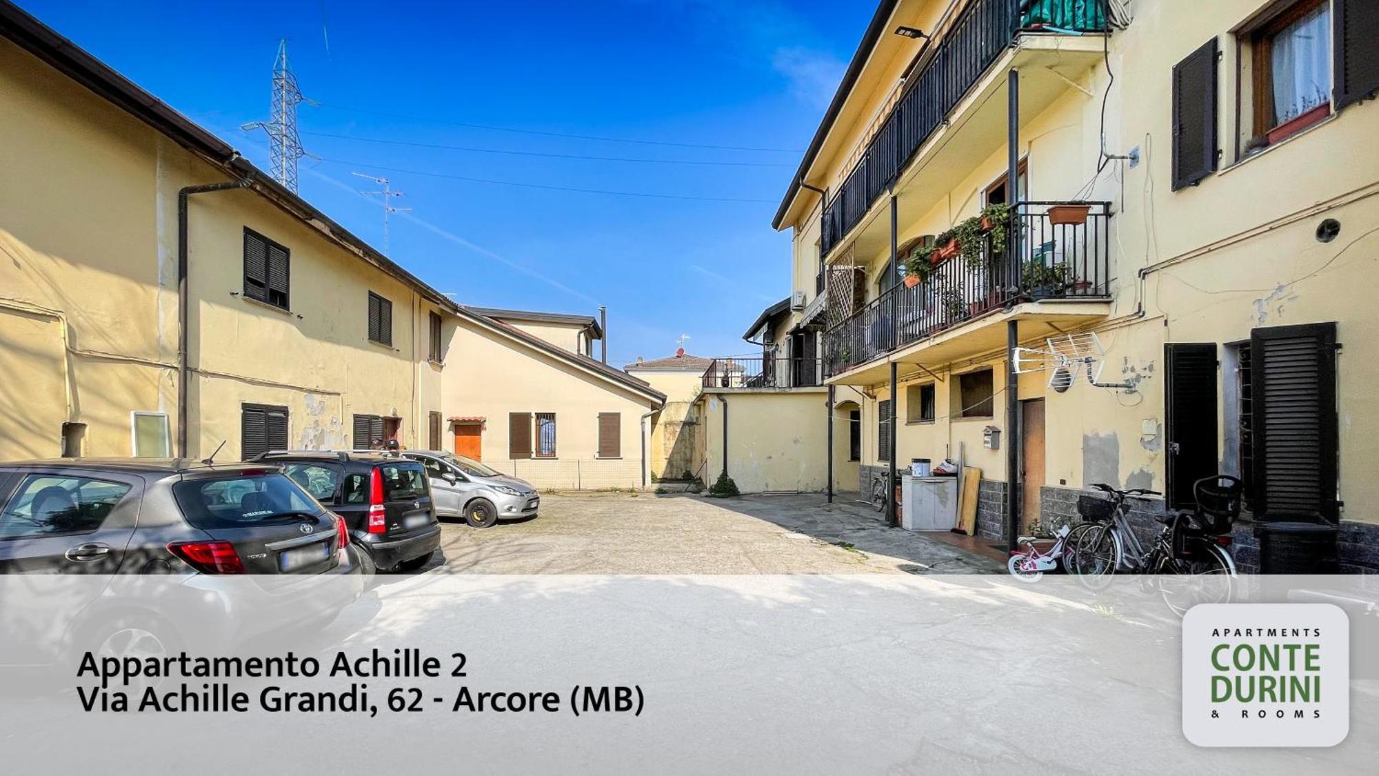 Conte Durini Apartments & Rooms Arcore Luaran gambar