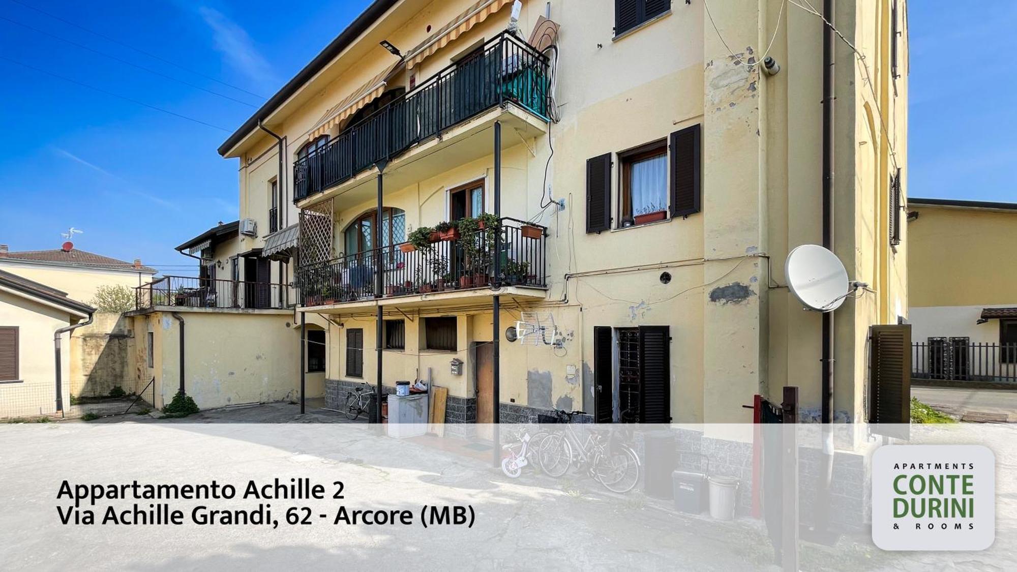 Conte Durini Apartments & Rooms Arcore Luaran gambar