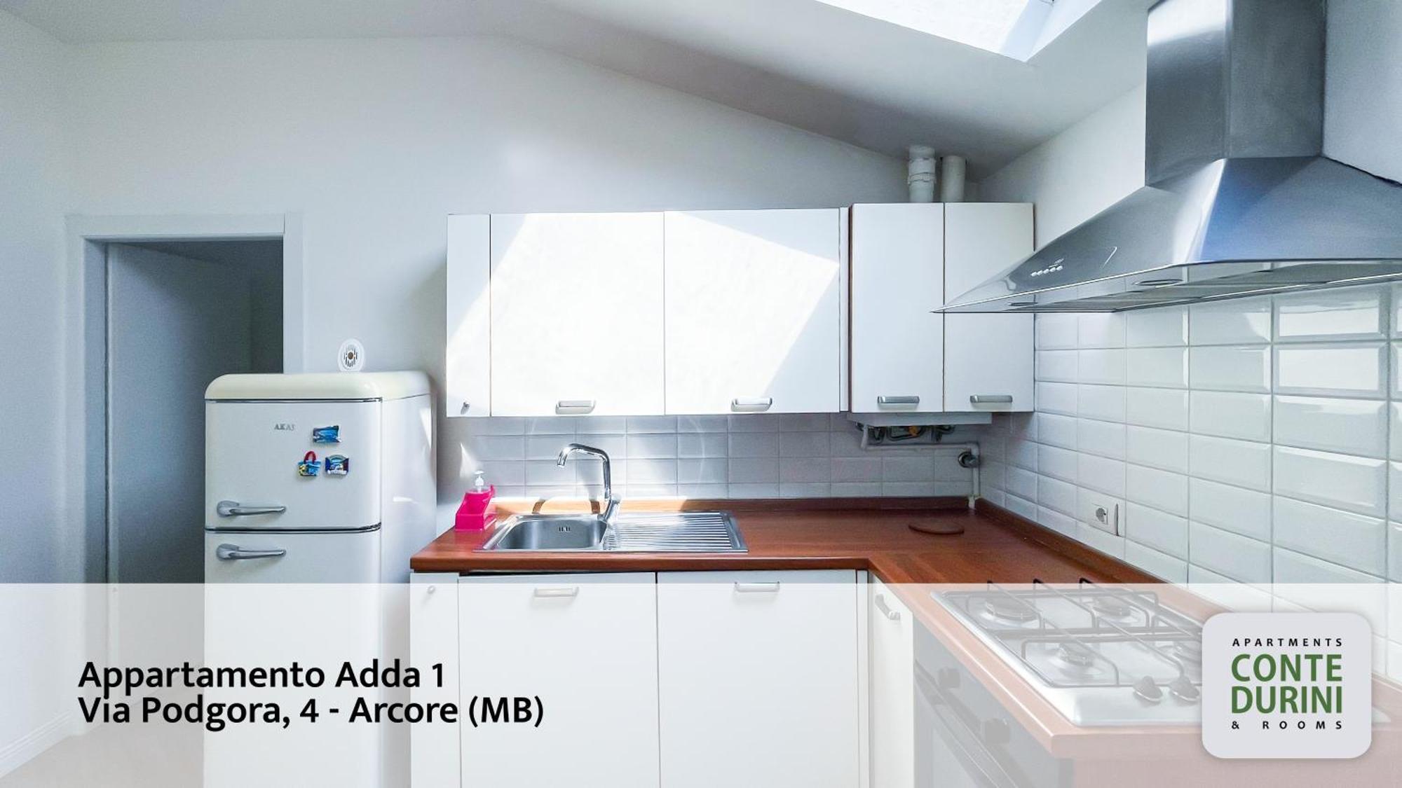 Conte Durini Apartments & Rooms Arcore Luaran gambar